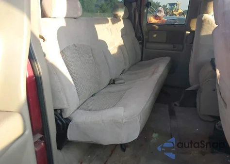 2001 Chevrolet Silverado 1500 Ls z USA, uszkodzony, nr VIN 2GCEC19V711187485